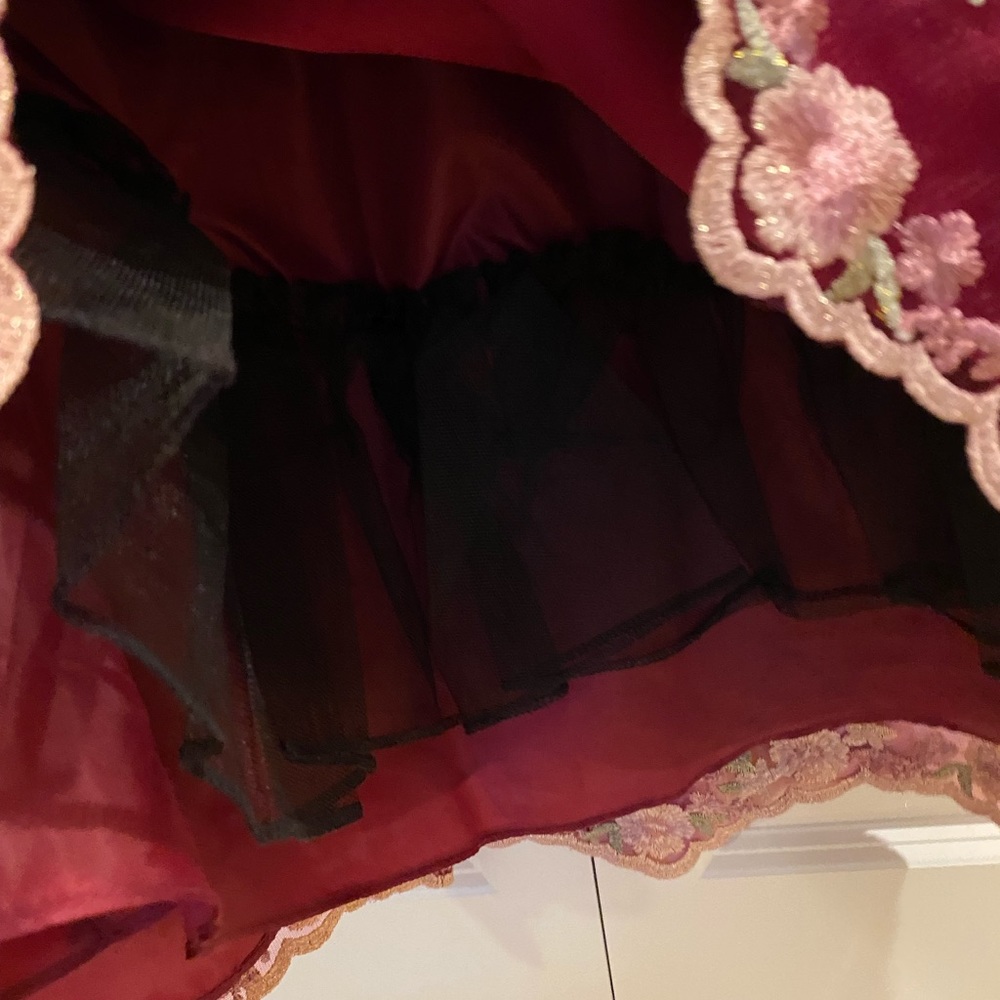 Dress - Picture 5 of 8